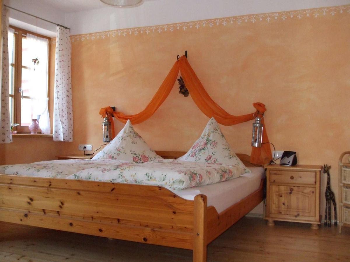 Villa Weissenhof | Chiemgau Karte Rottau Habitación foto